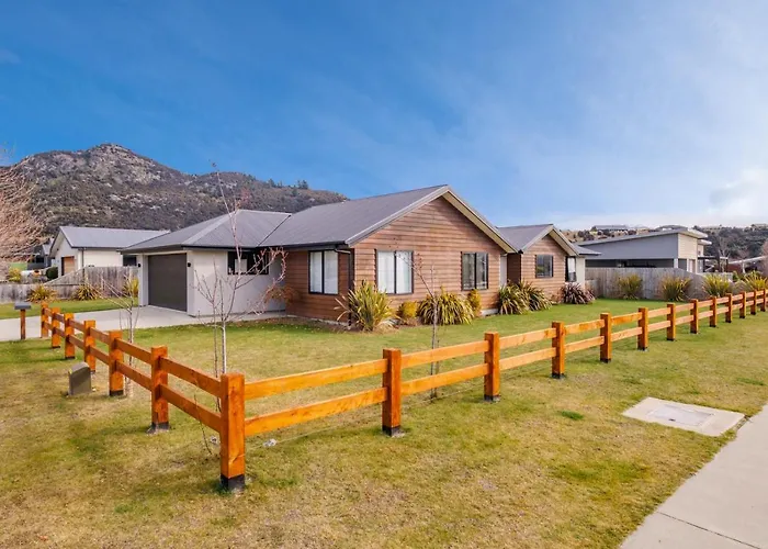 Town Oasis - Wanaka