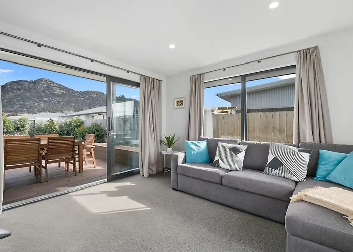 Town Oasis - Holiday home